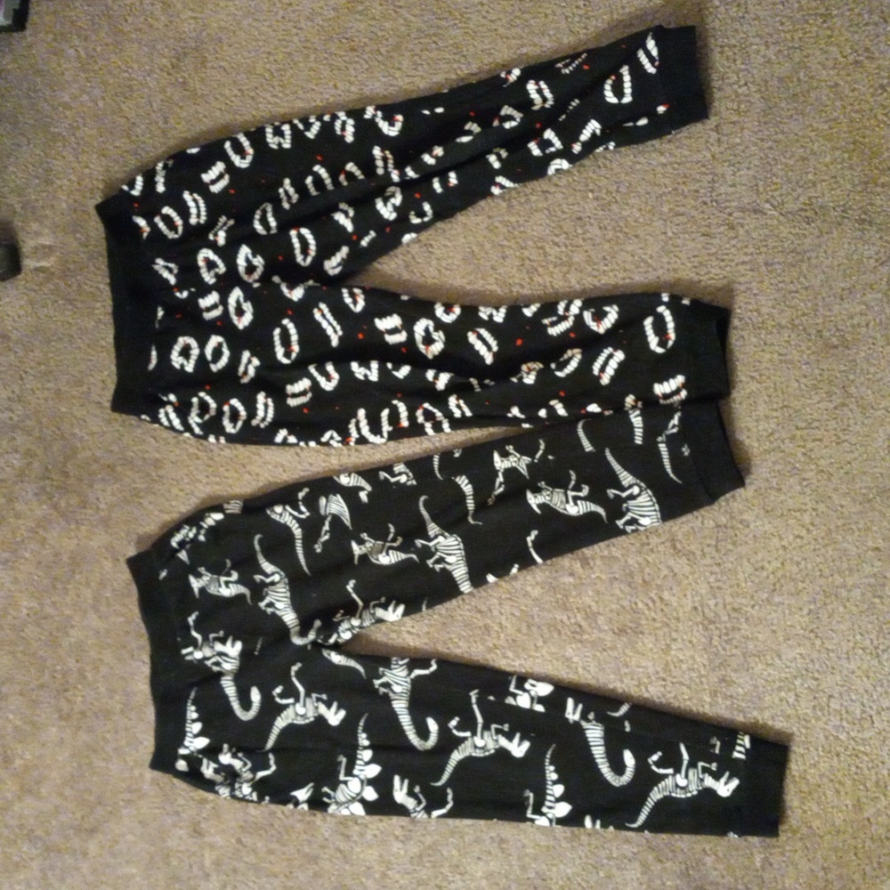 ModCloth Halloween sweatpants, fangs and dinosaur bones, size small